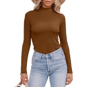 Long Sleeve Mock Neck Top in Brown